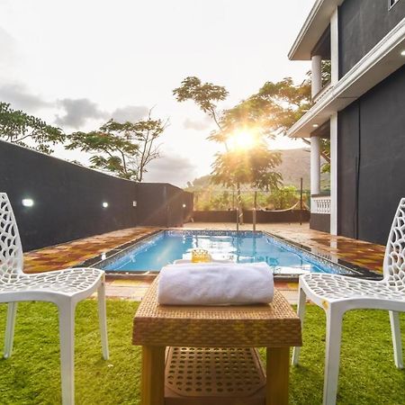 Black Stone Villa Karli Ngoại thất bức ảnh